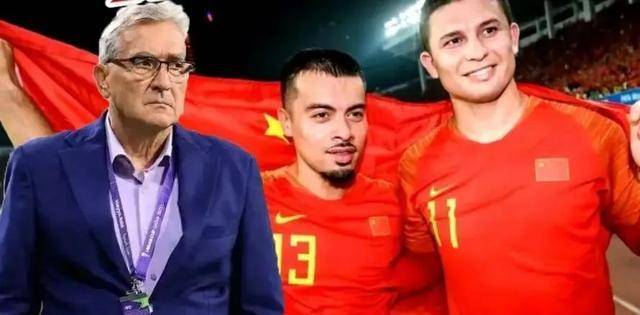 原创国足vs泰国新归化球员德尔加多助阵准备迎接重要一战