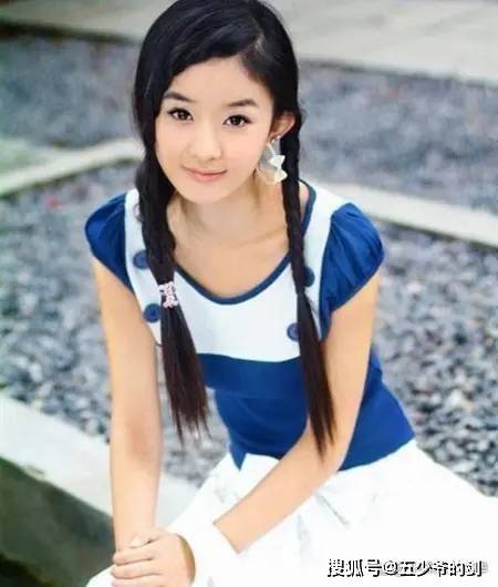 12年前不被冯小刚看好,如今却成人气小花旦,旗下豪车无数_赵丽颖_成功