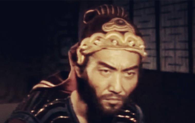 当时,《少林寺》正在内地拍摄,山东武术队教练于海在片中饰演昙宗大师