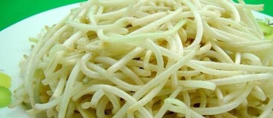 孔府名菜油泼豆莛乾隆盛赞好菜