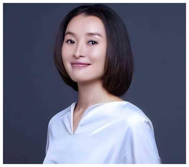 51岁吴越逆袭,狠打陈建斌蒋勤勤夫妇脸!网友震惊!