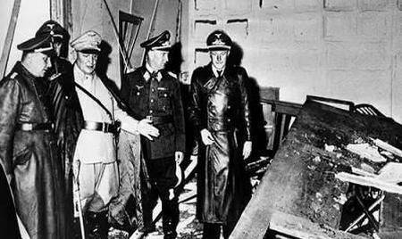 隆美尔为何被希特勒被逼服毒自杀?不是因为他参与了刺杀事件
