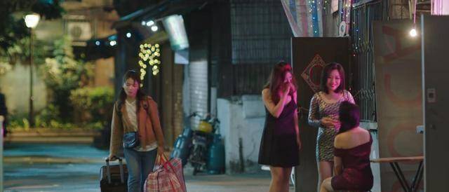 原创5名女性对金钱有5种看法,女人最好的名片不是金钱,而是风格和品格