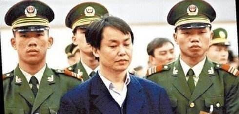 给张子强做过6天饭,赚了1500多万,最后被判了13年_何志昌_郭炳_香港