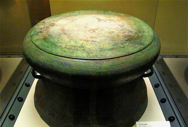 原创50年前广西小山村挖出一件宝物郭沫若为何气得连叹三声