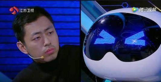 这一场更是发生口水大战,名人堂选手和挑战选手互怼看点十足.