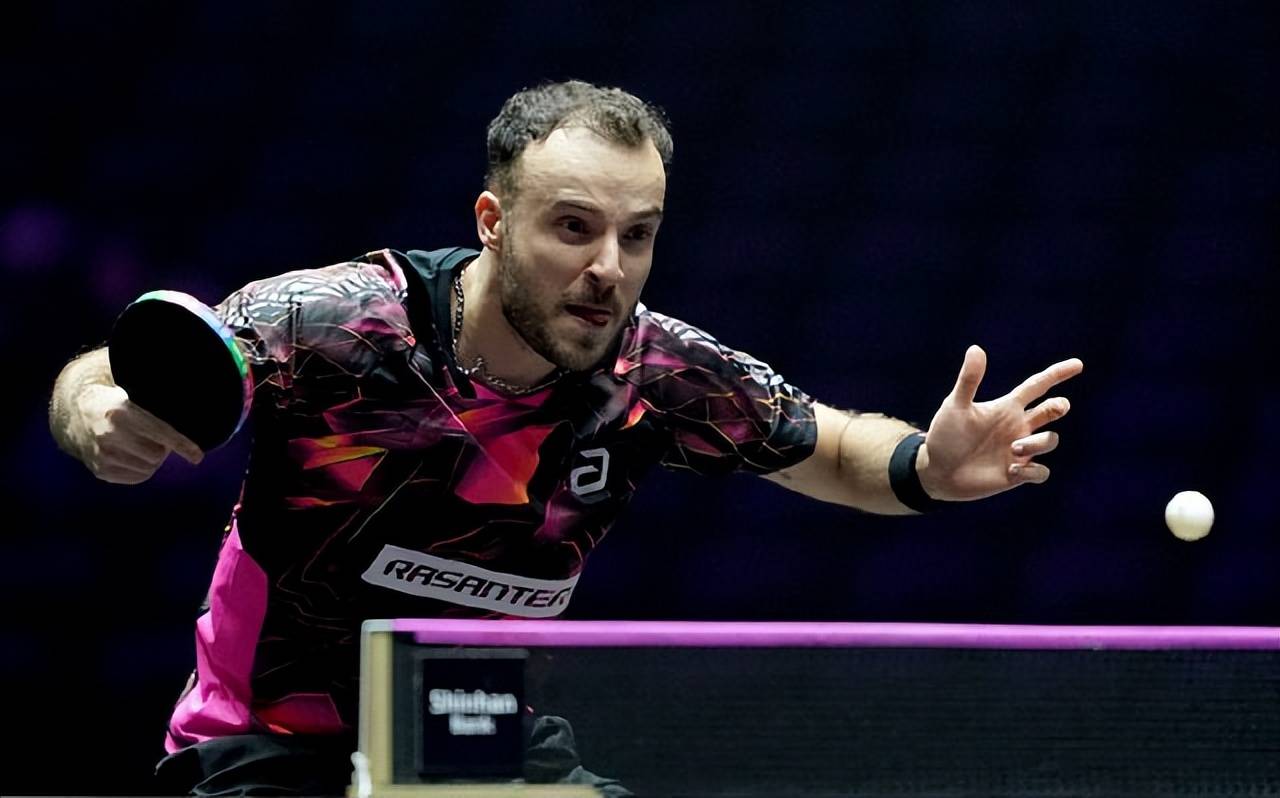 14-16抗压实现突围,1缺陷对他不利_梁靖昆_西蒙·高茨_比赛