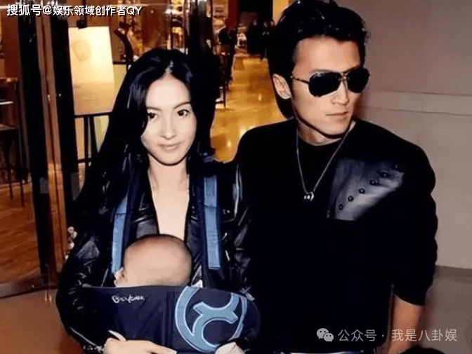 在这场关于张柏芝怀孕和生父的猜测中,我们看到了娱乐圈的八卦和炒作.