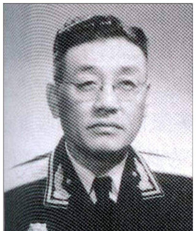 原创他是我军赫赫有名的剿匪司令哪里有土匪他就在哪里剿匪
