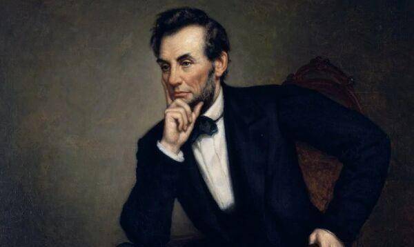 南北战争结束,黑奴制度废除,美国恢复统一,本来林肯还能创造更多政绩