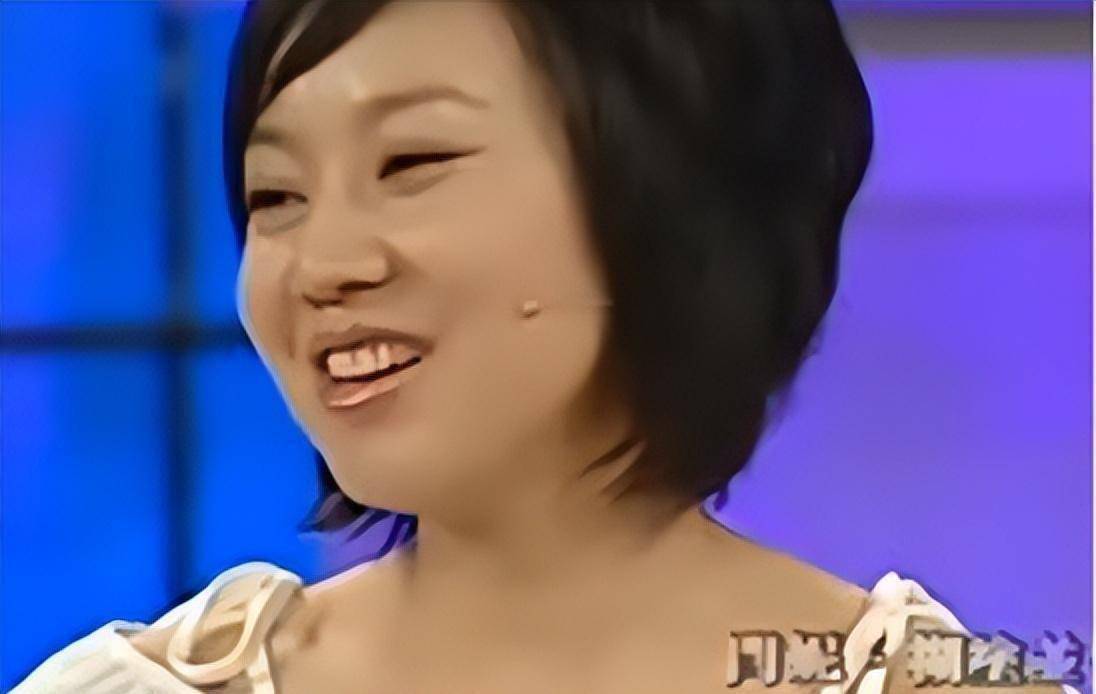 原创原创51岁闫妮我每个月给前公婆付生活费以后我就是你的亲生女儿