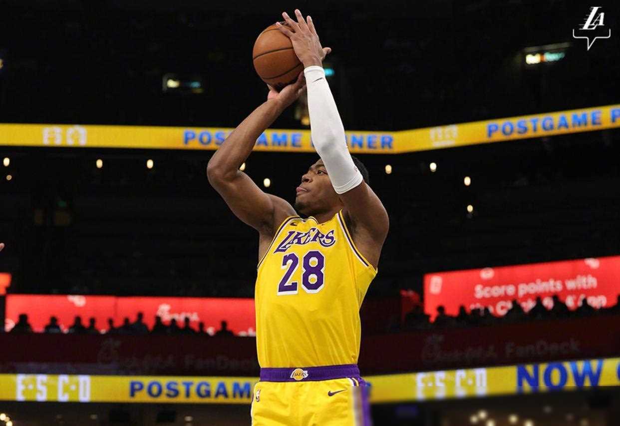 原创湖人狂轰5连胜詹姆斯231412与八村塁称霸赛场