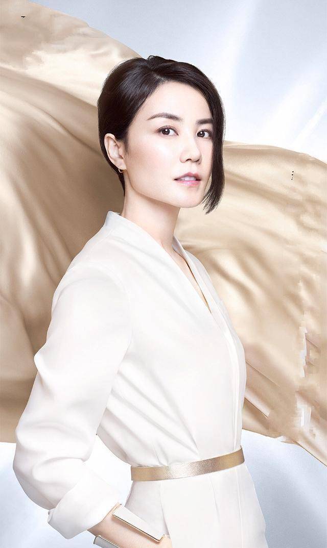 原创原创50岁王菲出席商演面容呈现老态女神也难敌岁月侵袭