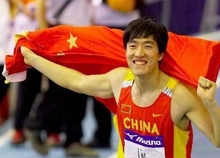 朱建华:三破世界纪录,却因一次失利遭死亡威胁,最终被骂到退役