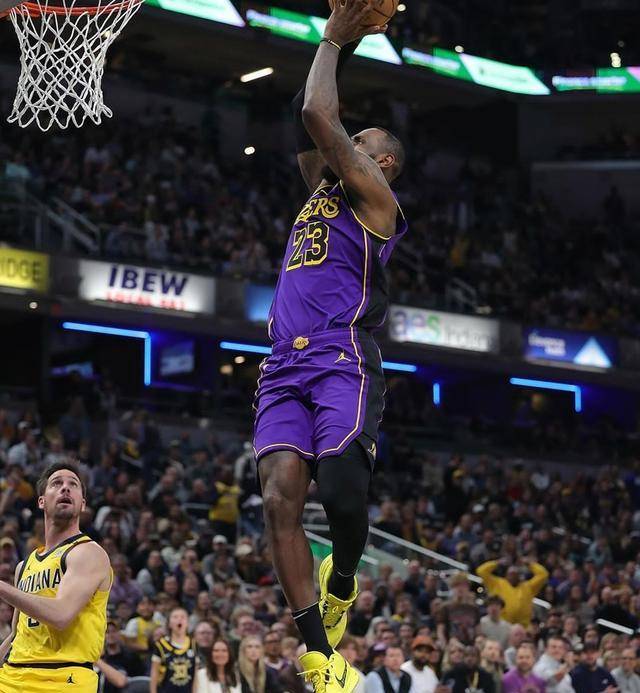 湖人惨败步行者,失利背后的伤痛与反思_卡鲁索_球员_比赛