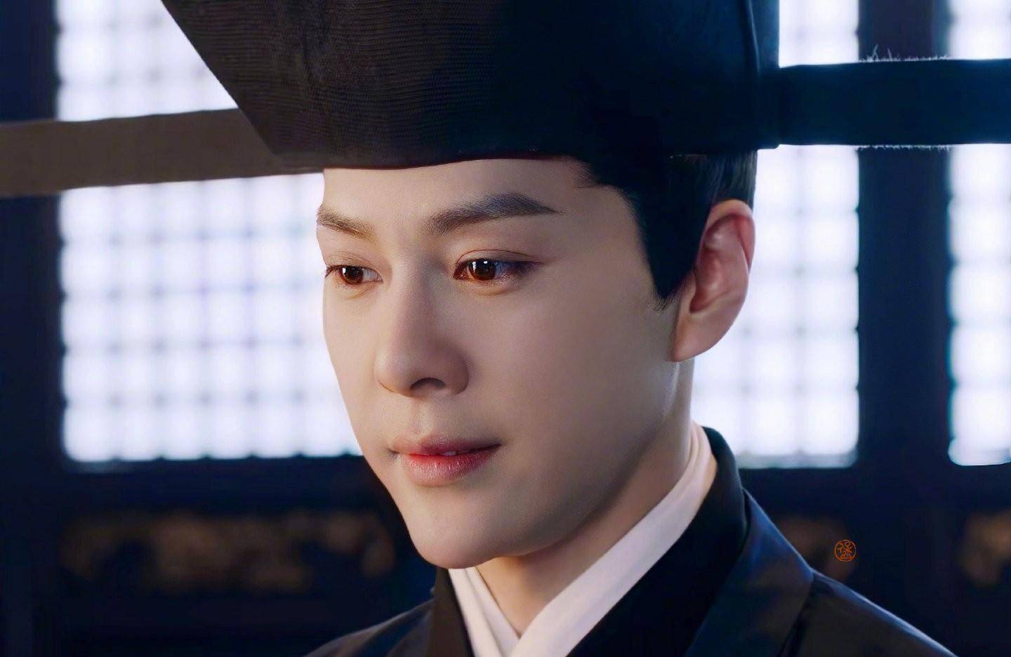 原创39岁的徐海乔,保养得太好了!娱乐圈女明星,都是他的绯闻对象?
