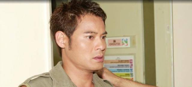 原创原创51岁tvb实力小生黄智贤苦尽甘来与老婆现身拍拖至今无子