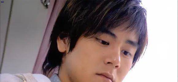 原创38岁"国民老公"新戏上映票房直逼3亿:首次挑战演父亲角色_彭于晏