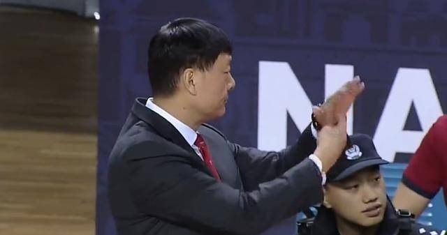 原创106111cba新土豪又输了双外援合力空砍58分李根缺阵