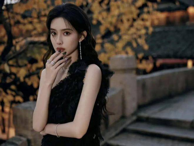 原创杨紫偷税漏税被封杀汪小菲大s复婚孟子义秦霄贤分手了白宇帆甩