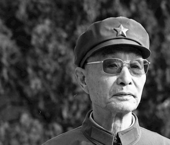 这位传奇将领就是张爱萍将军.