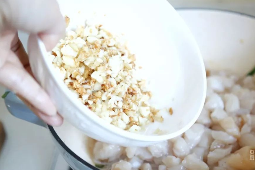 原创别再吃蒜蓉粉丝扇贝啦这种新做法让你吃到饱