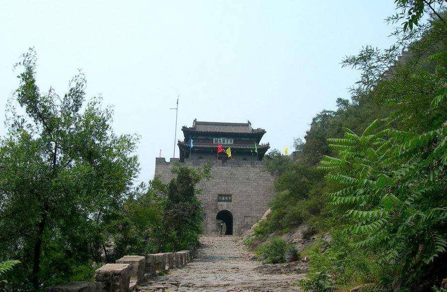 山西阳泉市的"母县",县城紧邻市区,拥有娘子关景点_平定县_冠山_关