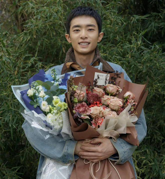 原创杨紫偷税漏税被封杀汪小菲大s复婚孟子义秦霄贤分手