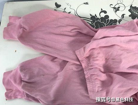 原创奇葩男朋友用尿素袋子给女朋友做跨包目测要被打残