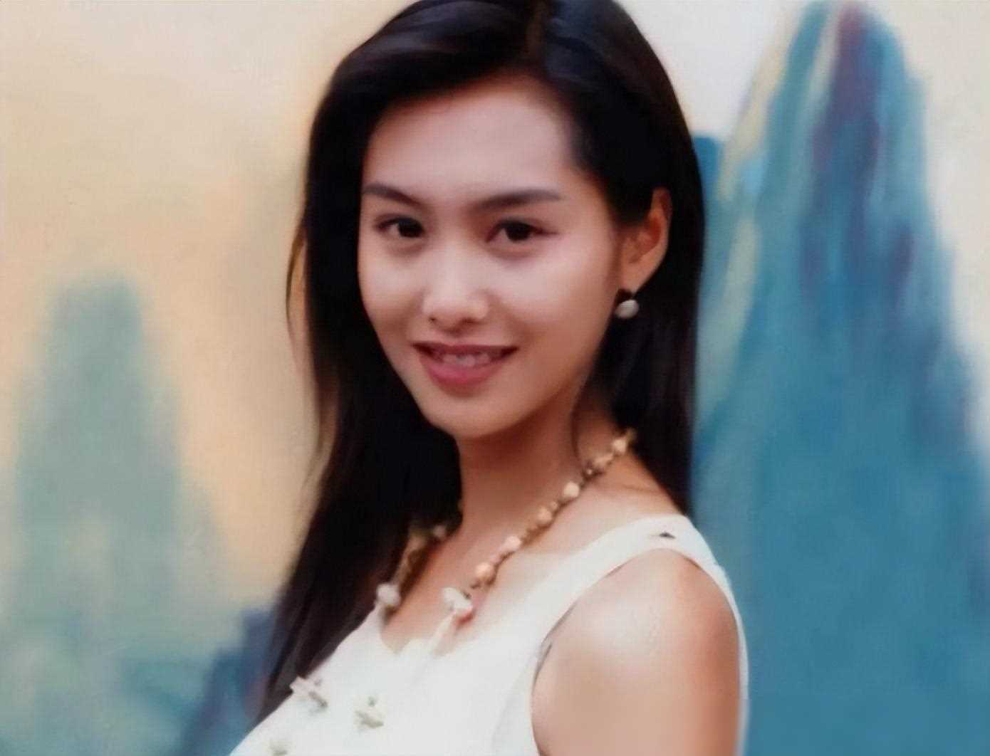 香港,台湾,大陆四位美女,你最钟情哪一个?