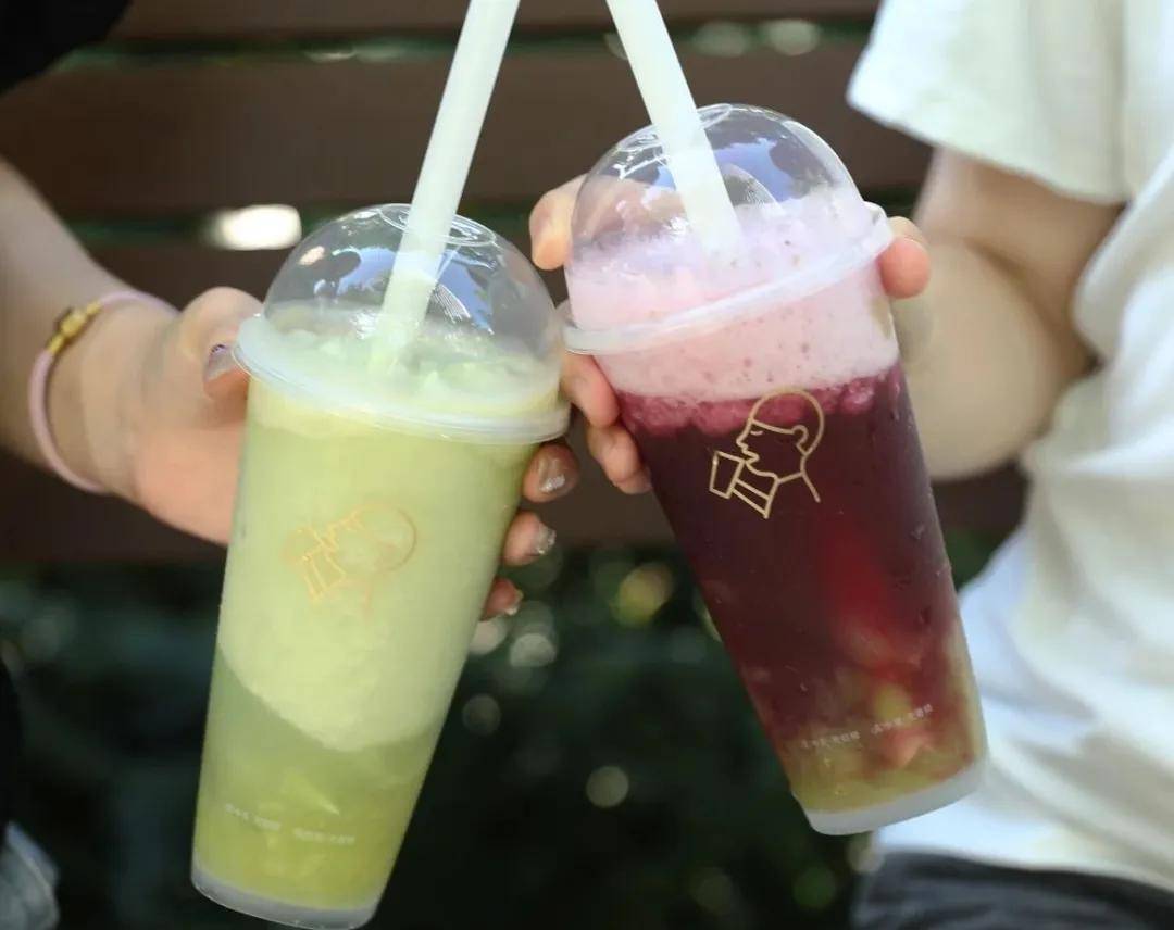 帕梅拉喝法走红全网门店爆单喜茶又来卷健康