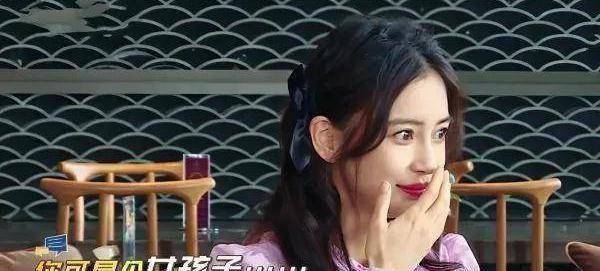 节目中吃了三碗馄饨,镜头合上他的嘴,吃不吃一目了然_嘴巴_东西_麒麟