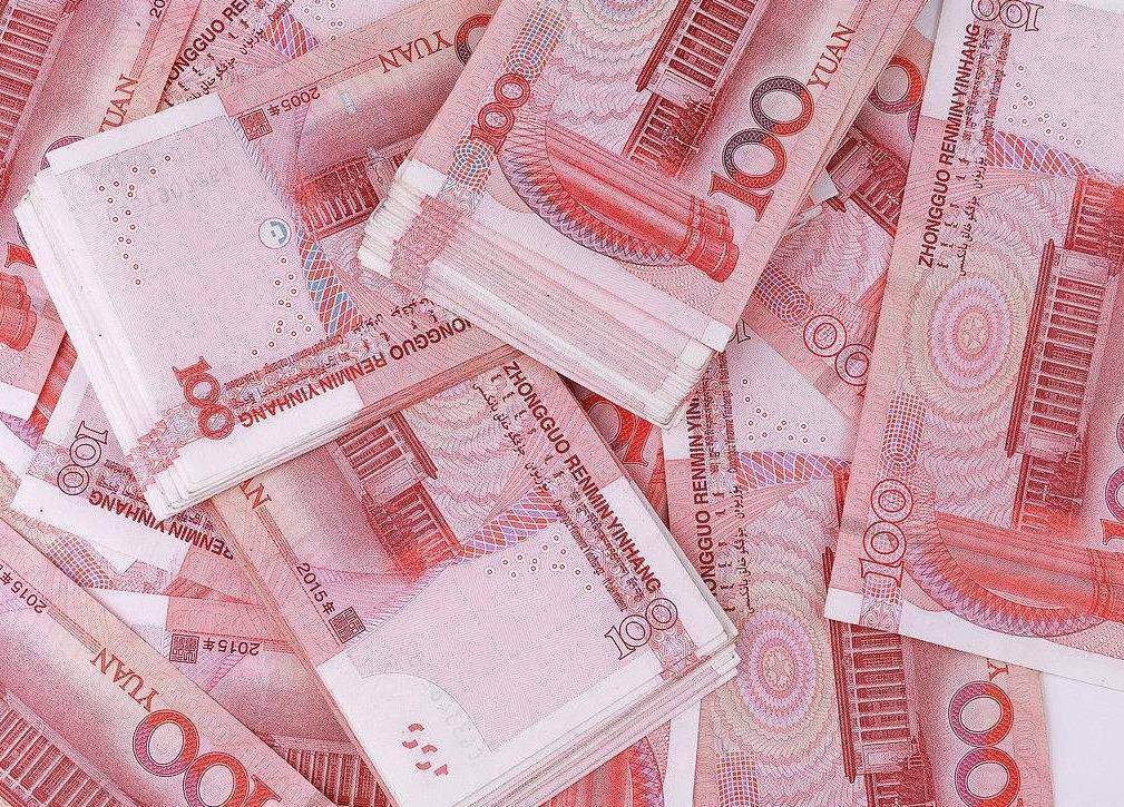 原创不接受谈判此国用人民币代替美元美国养尊处优的日子结束了