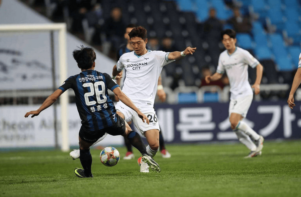 周二001韩职浦项制铁vs水原fc赛事分析