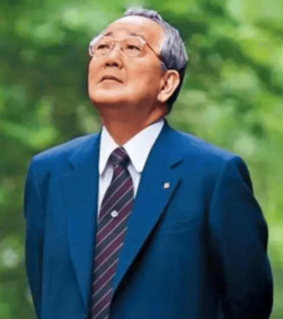 稻盛和夫说:"人,不走出去;家就是你的世界.走出去,世界就是你的家.