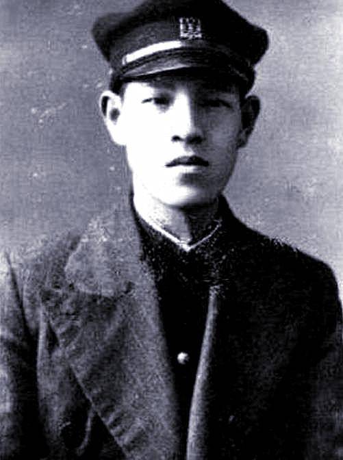 王庚为何默许陆小曼与徐志摩交往,把妻子拱手让人吗?