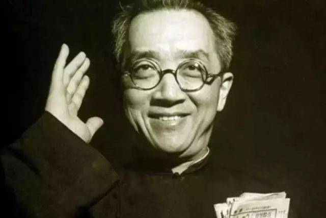 克林顿非常喜欢胡适的思想,他在北大发表演讲时,表示他们的思想和