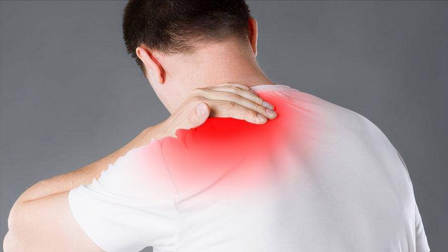 男左肩膀疼痛可能是这个原因别忽略了