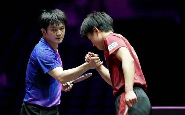 原创张本宇为张本智和兄妹输球找借口直言樊振东再强大也输给雨果