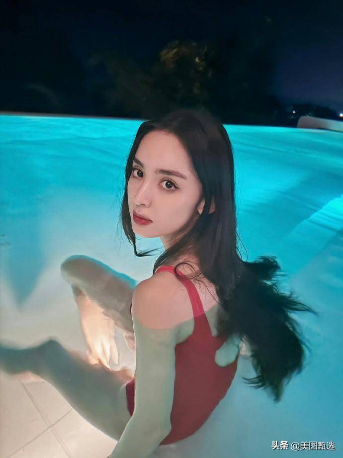 古力娜扎深夜泳装