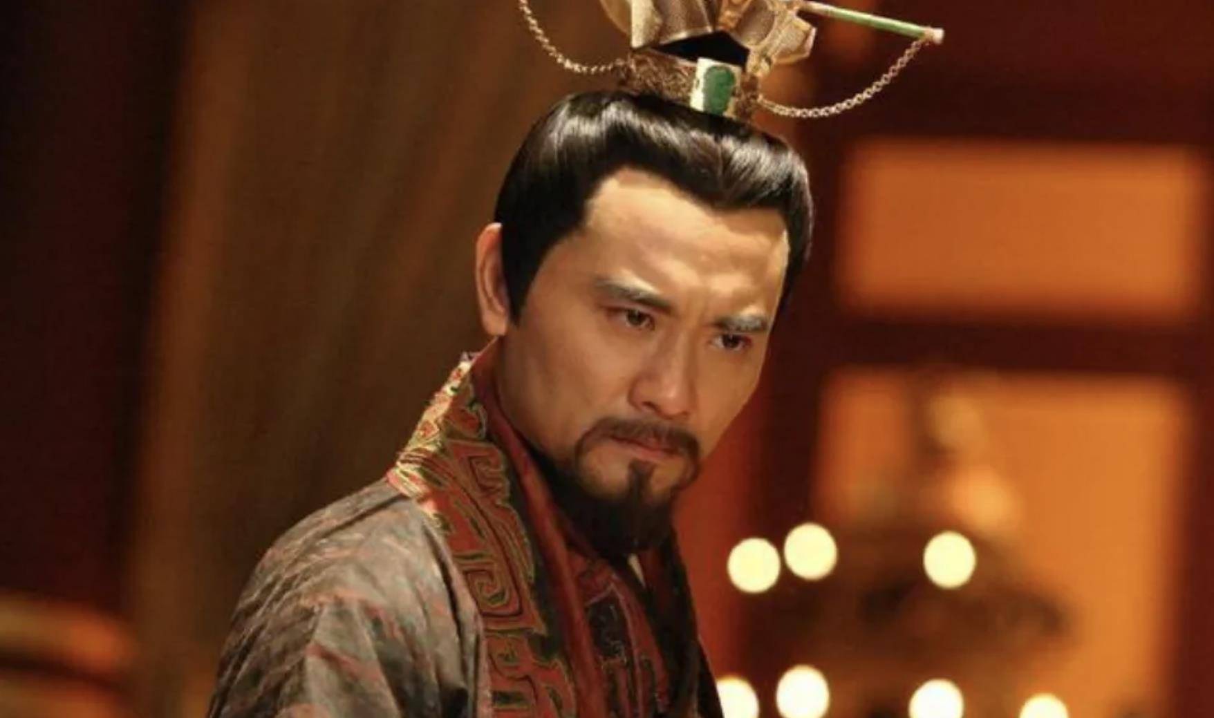 老臣:我老了想退休!众臣拍手,仅一小官看懂真意,后成一代名相_刘裕_桓