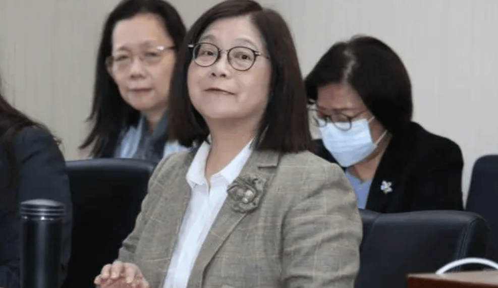 原创金门硬碰硬管碧玲要求放人国防部对台措辞升级不再刻意回避