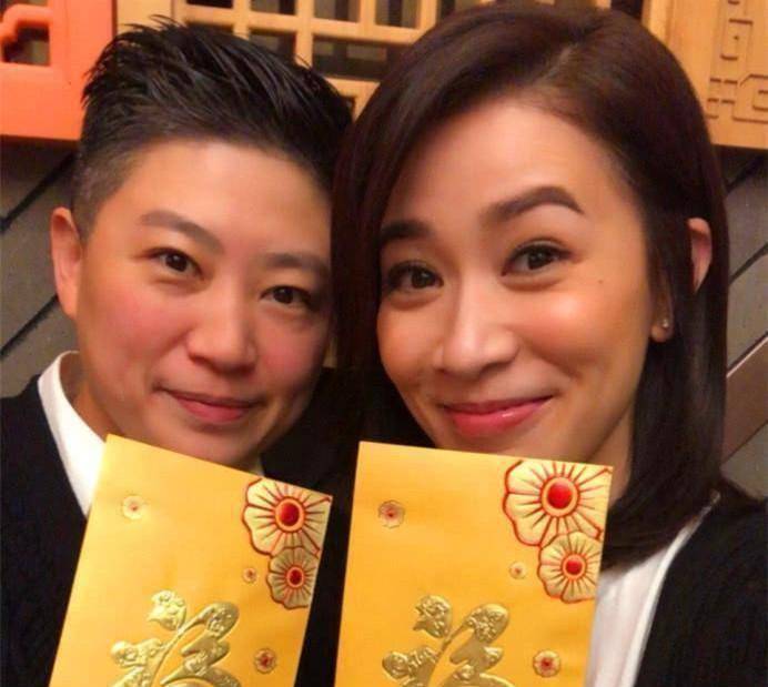 75岁陈欣健参加聚会身材挺拔精神好女儿曾被曝恋上杨受成千金