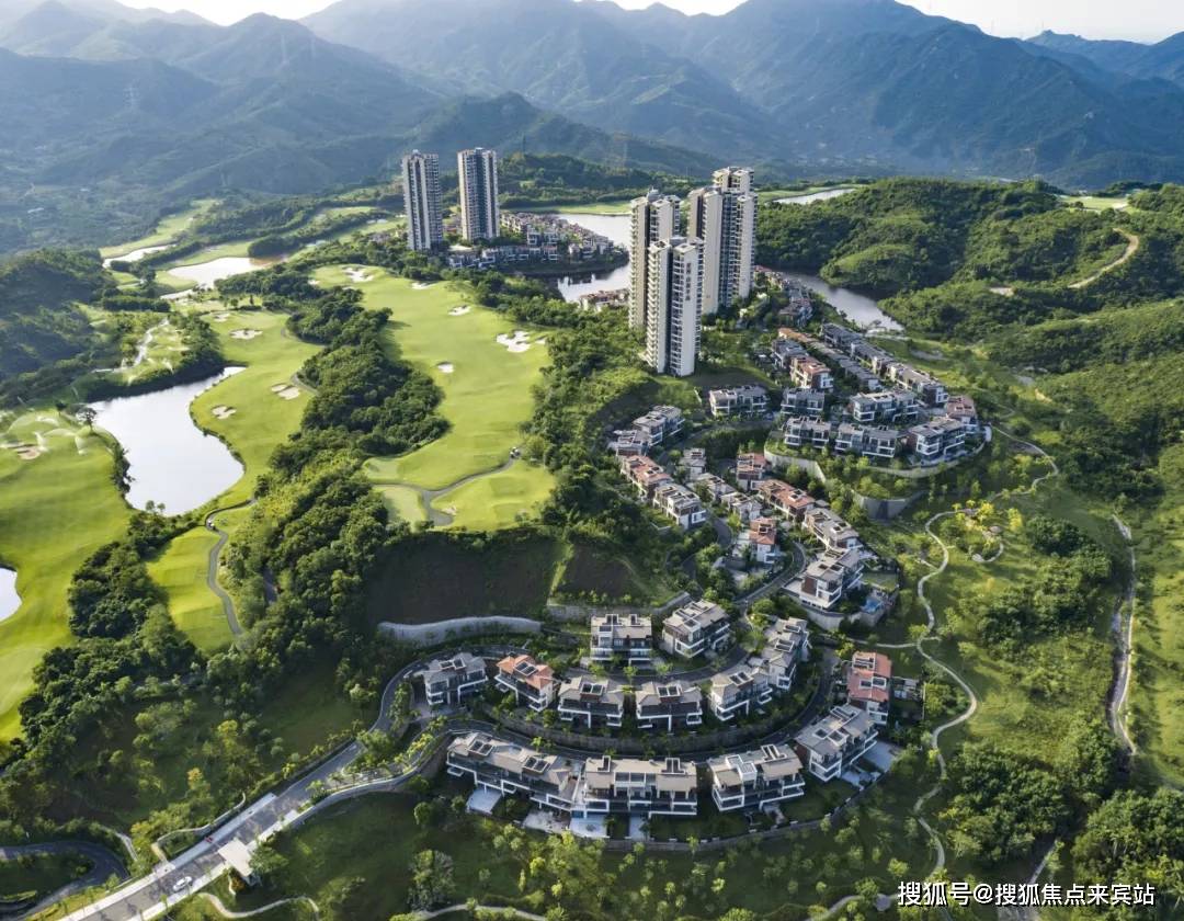 星河·山海半岛一期(住宅)位于惠州市惠东县巽寮镇,拥有"最洁净"的