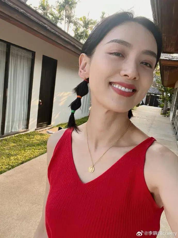 曾和杨幂抢刘恺威的王鸥,如今怎么样了?_袁姗姗_张戈_生活