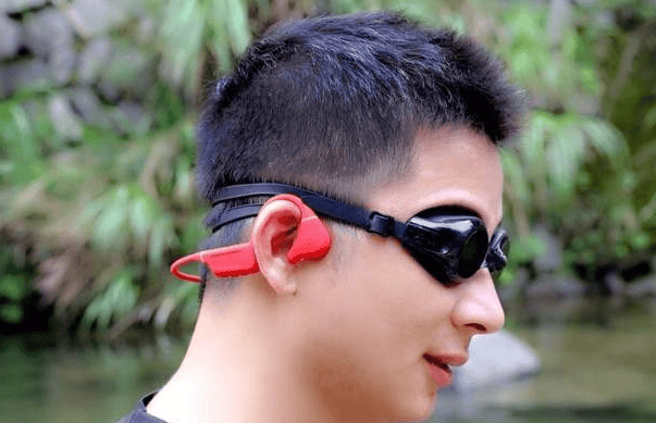 哪些耳机可以戴着游泳?这四款游泳防水耳机超值入手!