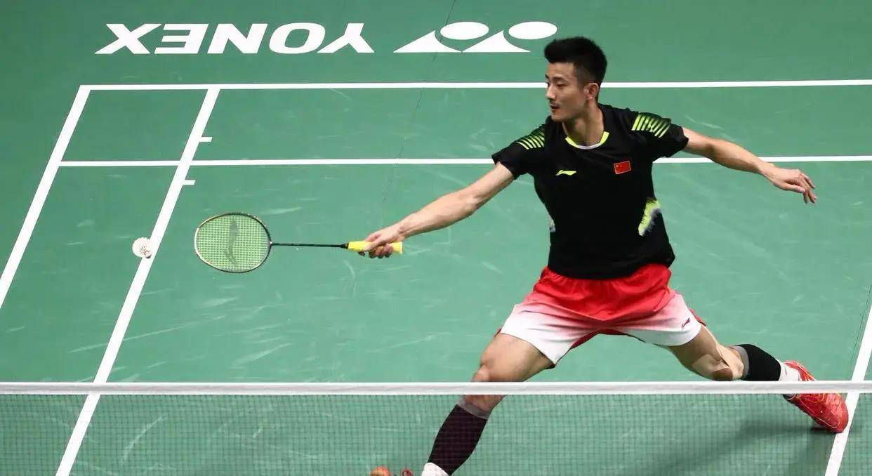 原创成都汤尤杯燃情四月我们队能否夺回金杯羽毛球盛宴一触即发