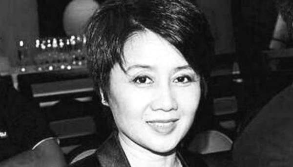 都说穷人家的孩子早当家,司徒玉莲也是如此.