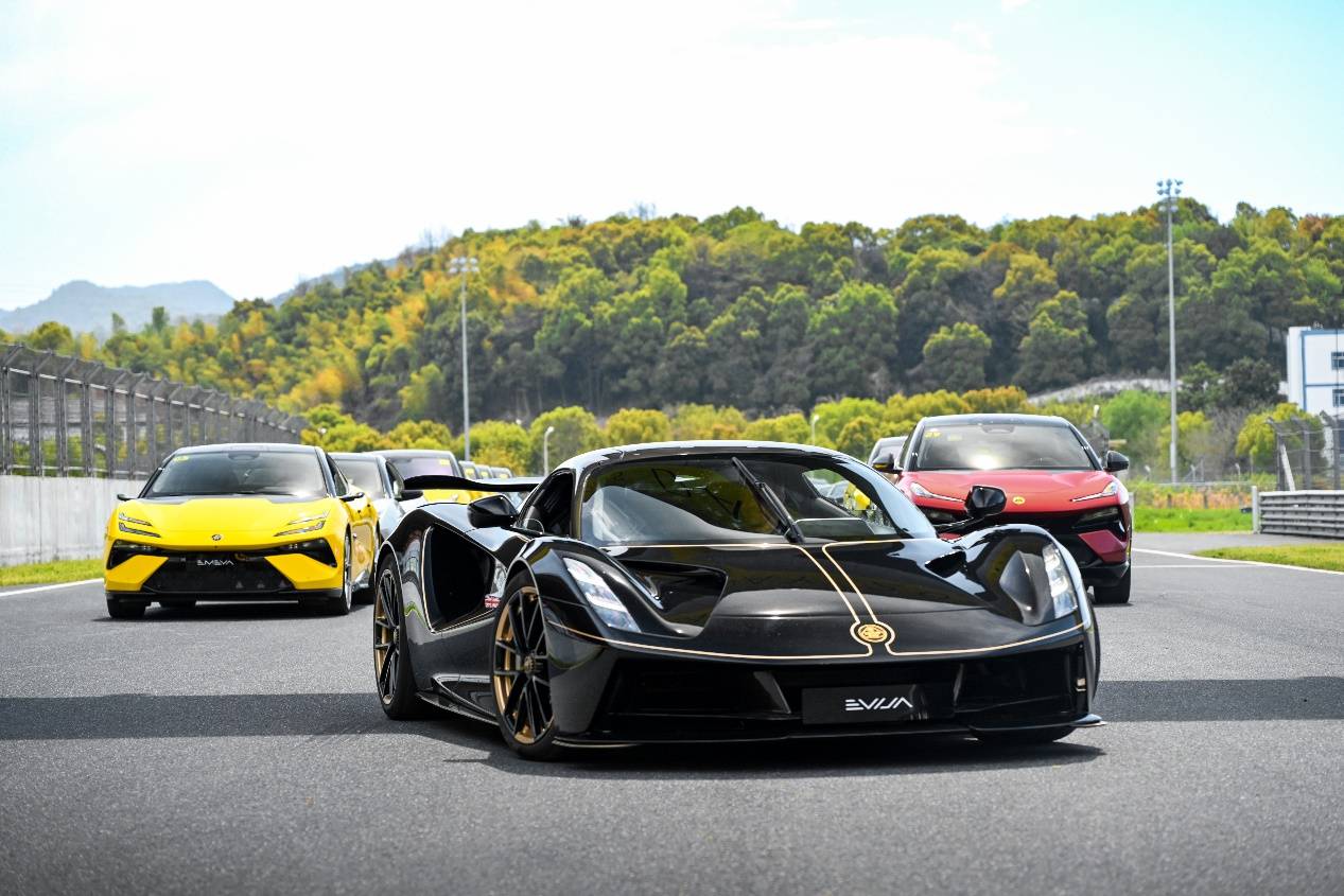 赛道快才是真的快,2024路特斯用户赛道嘉年华_搜狐汽车_搜狐网