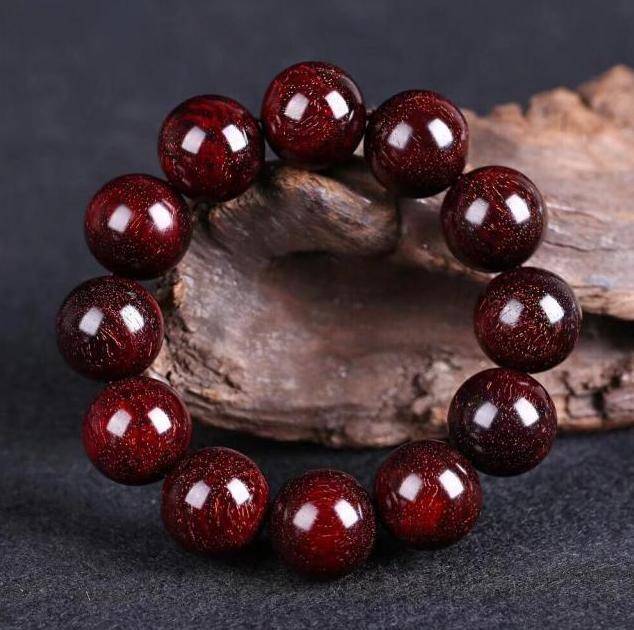 木质手串中的8大硬汉硬度非常高让钢刀都头疼